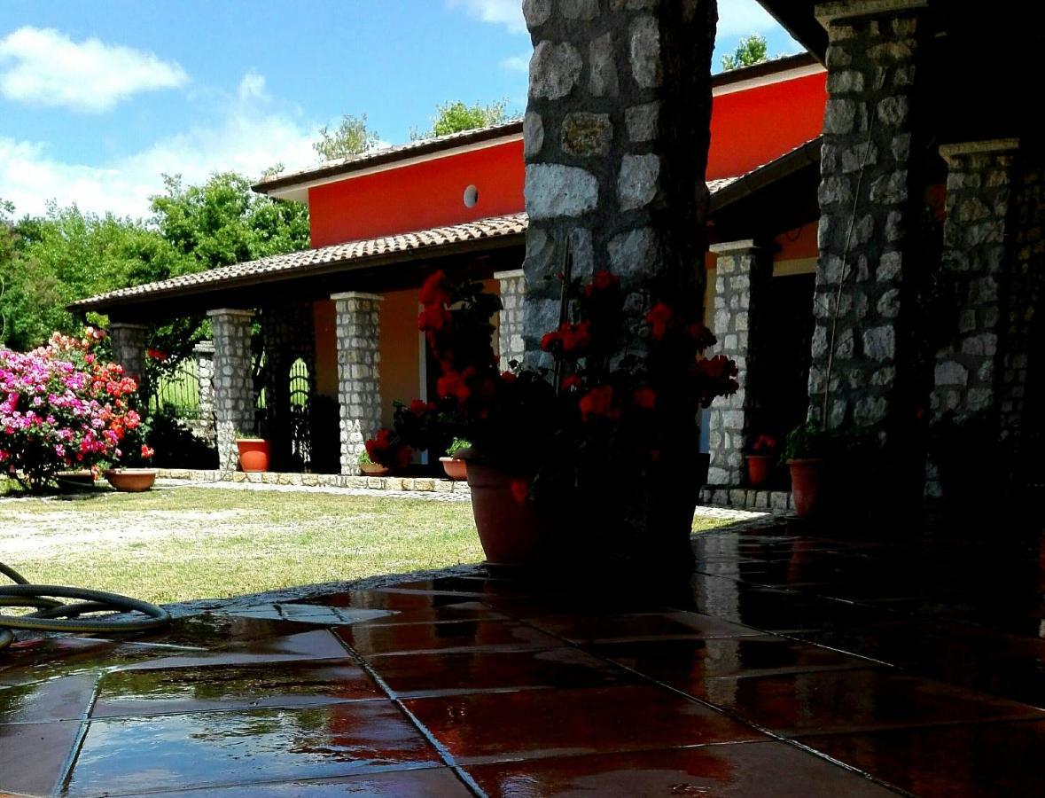 Вилла Demetra Relais Faicchio Экстерьер фото