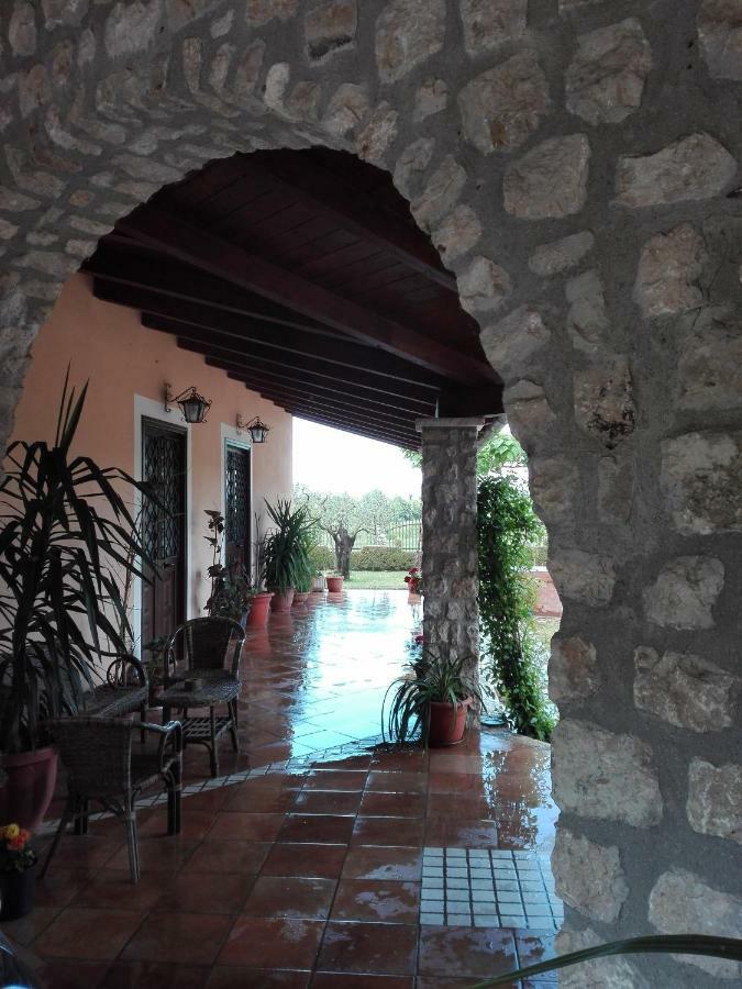 Вилла Demetra Relais Faicchio Экстерьер фото